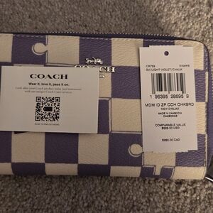 Coach S/V Light Violet/Chalk Medium ID Zip Case CR789